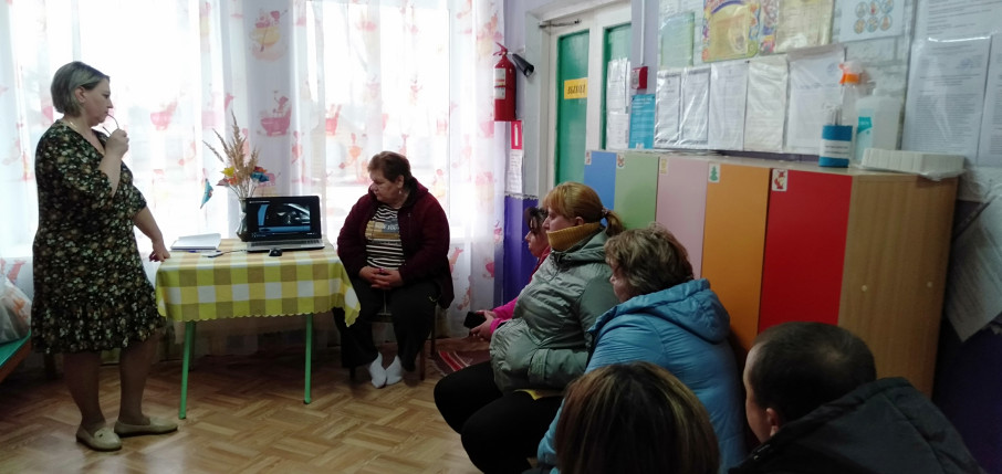Родительское собрание по использованию ремней безопасности и детских удерживающих устройств при перевозке несовершеннолетних автомобильным транспортом Родительское собрание по использованию ремней безопасности и детских удерживающих устройств при перевозке несовершеннолетних автомобильным транспортом.